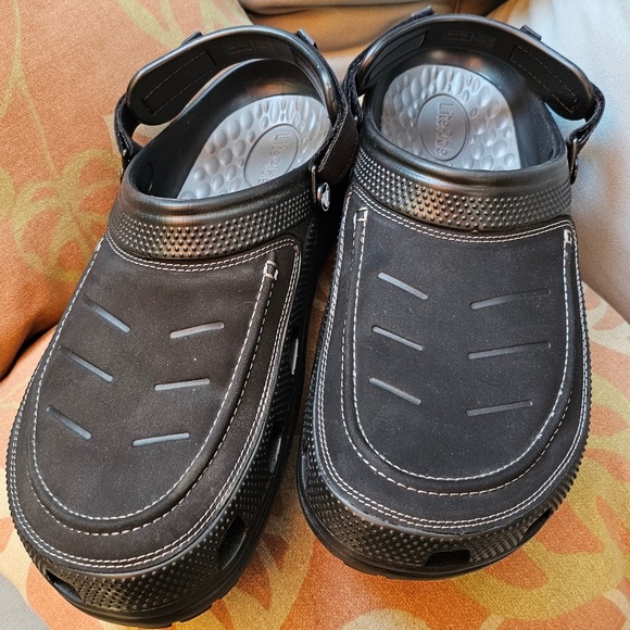 Yukon Vista Literide CROCS, EUC - Picture 1 of 11